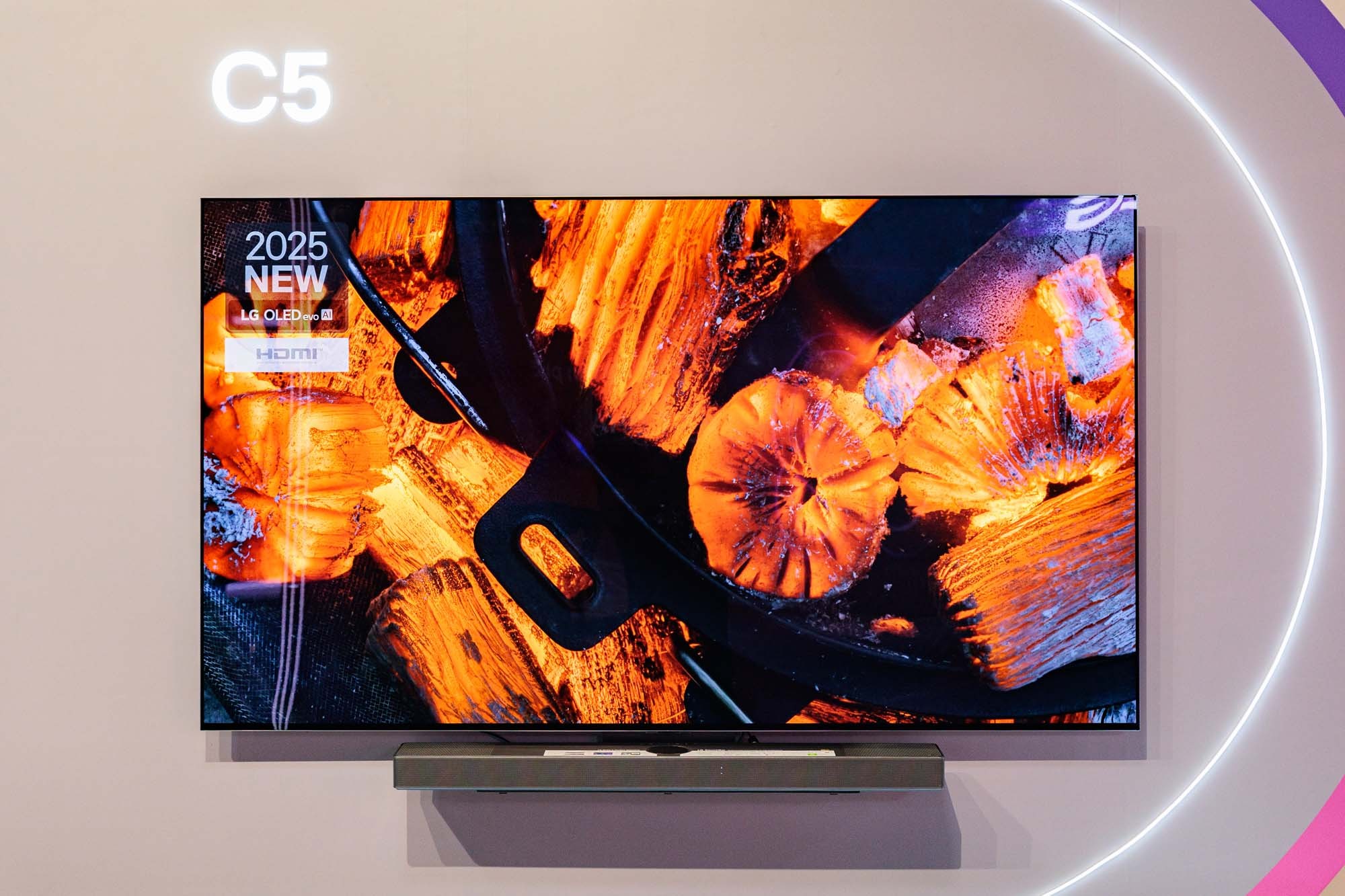h11-lg-oled-evo-ai-c5-1748255391.jpg
