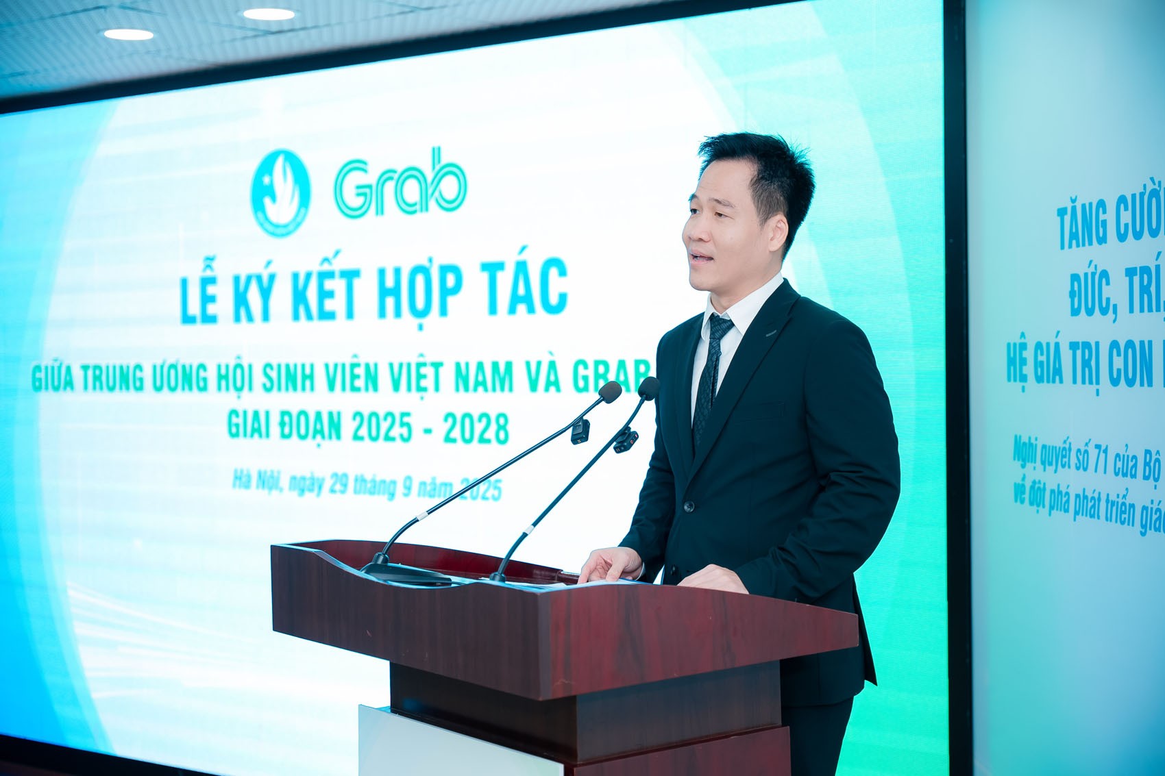 h4-ong-ma-tuan-trong-1759135589.jpg