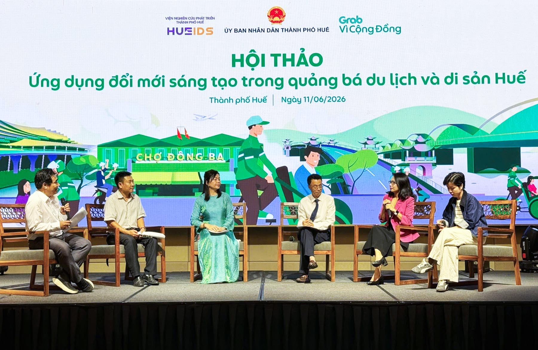 h0-cac-dien-gia-thao-luan-1781239064.jpg