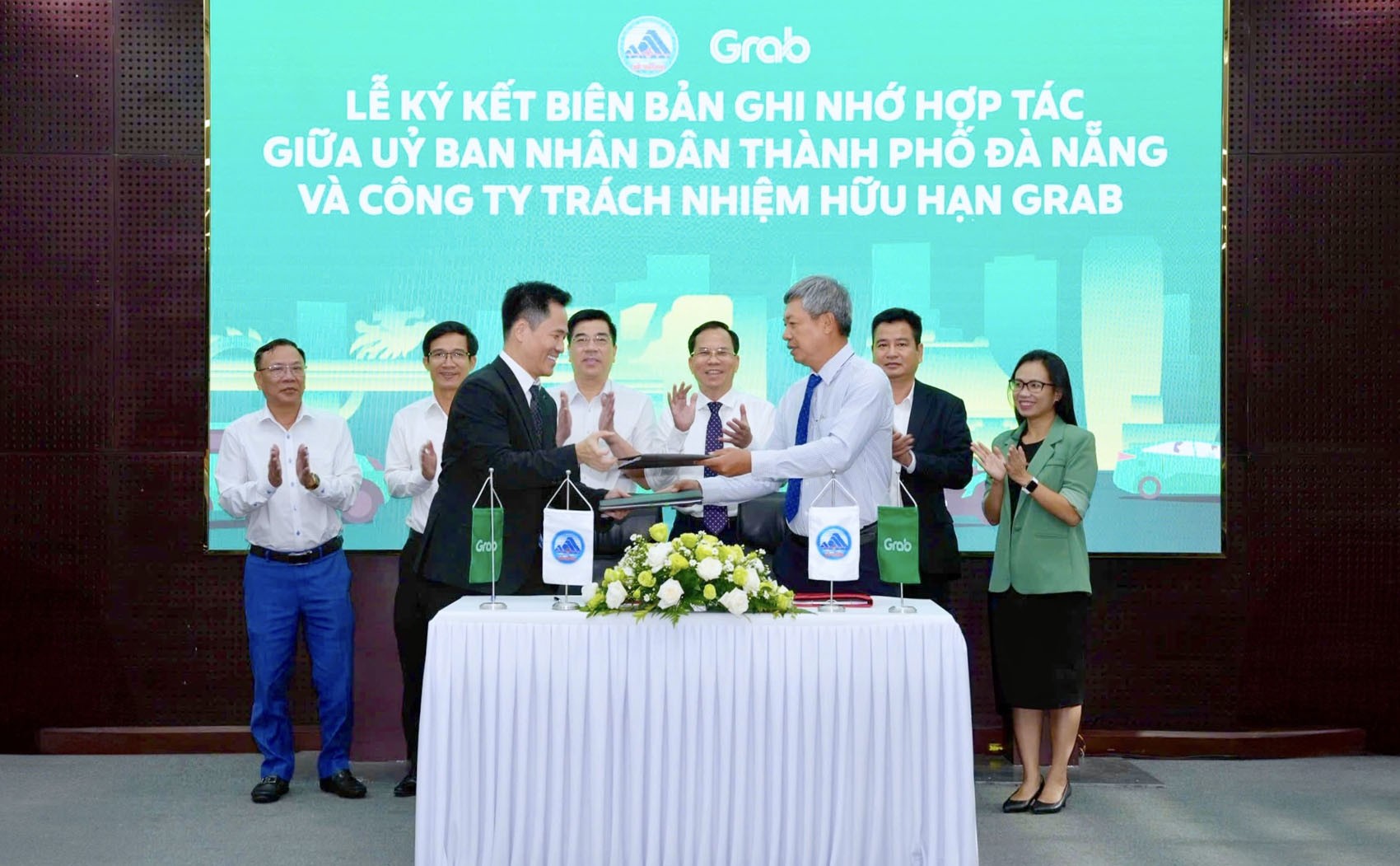 h1-ky-thoa-thuan-1760115556.jpg