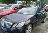 Cận cảnh xe công Mercedes-Benz E300 thanh lý ở Đà Nẵng, giá khởi điểm còn 282 triệu đồng