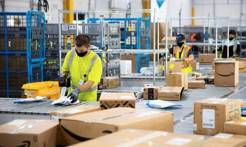 Nước mắt nhân viên Amazon: Mang tiếng làm việc cho công ty tốt nhất thế giới nhưng bị sa thải lén lút, chỉ ước được đối xử tử tế hơn