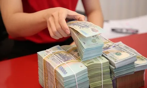 Nhiều ngân hàng âm thầm tăng lãi suất gửi tiết kiệm