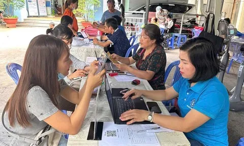 Từ 1-1-2026, người lao động có thể được hưởng trợ cấp thất nghiệp gần 320 triệu đồng