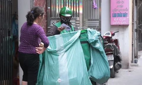 Một thủ đoạn lừa đảo tinh vi mà ai mua hàng online cũng cần biết, liên quan đến shipper giao hàng