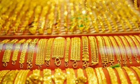 Giá vàng tuần qua 19-25/1: Liên tục lập đỉnh mới, tăng gần 10 triệu đồng/lượng