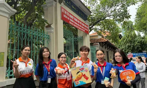 Orion đồng hành cùng các sĩ tử vững vàng vượt vũ môn