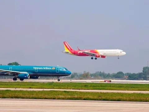 Vé bay dịp nghỉ lễ 30/4-1/5 cao chót vót và nhiều chặng còn ít chỗ