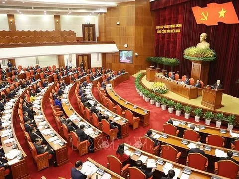 Thông báo về ngày làm việc thứ nhất của Hội nghị giữa nhiệm kỳ Ban Chấp hành Trung ương Đảng khoá XIII