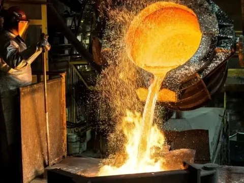 Giá vàng cao ngất, nhà đầu tư đổ xô vào 2 kim loại quý thay thế, khả năng xảy ra thiếu hụt trầm trọng
