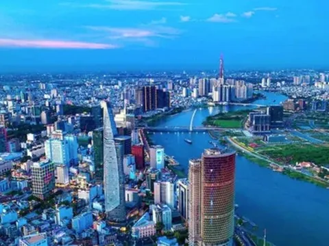 Công bố các nghị quyết, quyết định sáp nhập đơn vị hành chính, chỉ định nhân sự cấp tỉnh