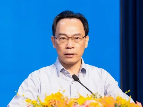 Thứ trưởng Giáo dục: Sẽ siết đào tạo tiến sĩ