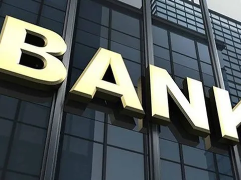 Một ngân hàng đóng cửa 12 phòng giao dịch trong cùng một ngày, chiếm gần 1/7 số lượng điểm giao dịch trên toàn quốc