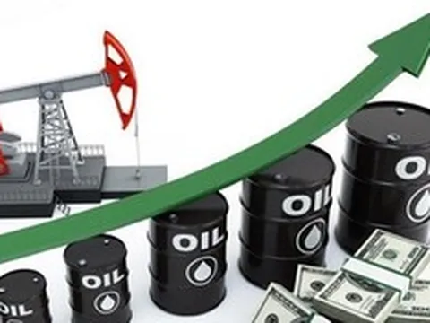 Giá dầu thế giới hôm nay 15/3: Chốt tuần đầy biến động, tăng giảm với biên độ lớn