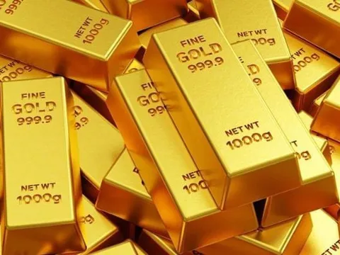 Giá vàng chiều nay (3/4): Giá vàng SJC và nhẫn chững lại, cửa hàng vàng đìu hiu vắng khách