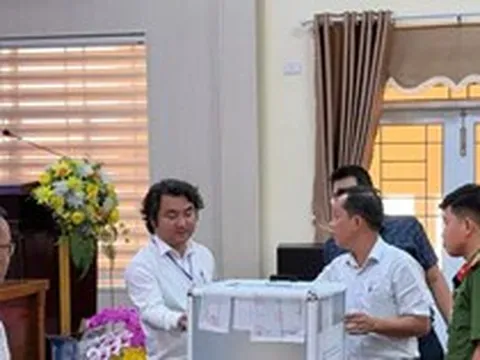 Trúng đấu giá cát hơn 1 triệu đồng/m³ rồi bỏ cọc: Hé lộ bài toán của doanh nghiệp sau mức giá 'khủng'