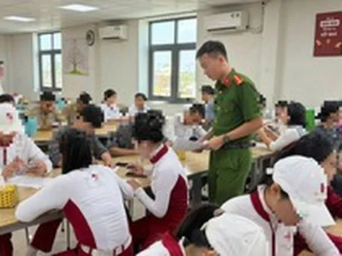 Công an kiểm tra 50 người ở công ty golf