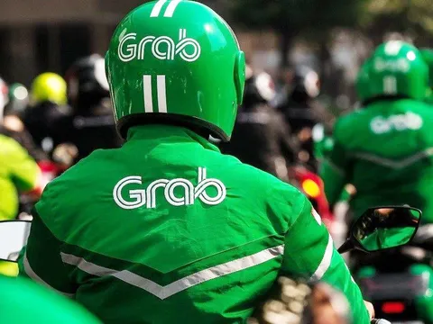 Grab triển khai chương trình hỗ trợ đối tác tài xế sử dụng xe xăng