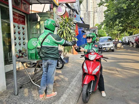 Grab triển khai chiến dịch “Quán Tốt Bụng” để tiếp sức mùa nắng nóng cho bác tài