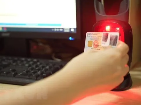 Thí điểm rút tiền tại cây ATM bằng căn cước công dân gắn chip